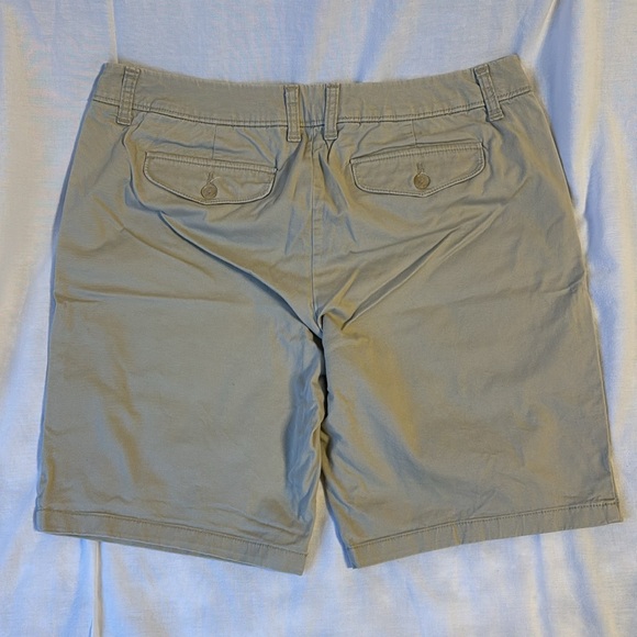 Liz Claiborne petite classic khakis size 12 P 98% cotton 2% spandex tan brown - Picture 4 of 4
